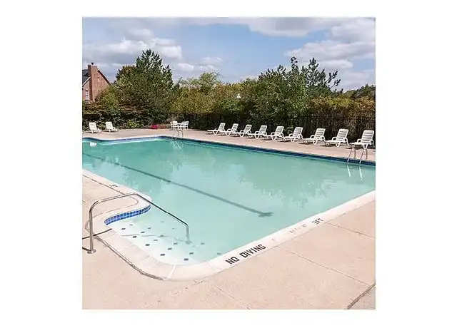 Property at Arbor Knoll - 5825 Plum Hollow Dr, Ypsilanti, MI, 48197, 1-2 bed, 1-2 bath, [object Object]