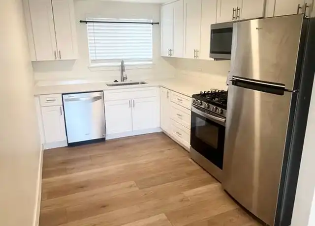 Property at 660 S 800 E Unit 2, Salt Lake City, UT, 84102, 1 bed, 1 bath, [object Object]