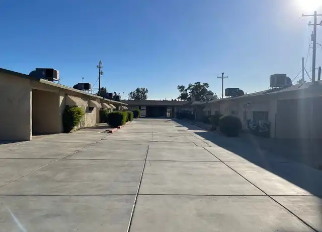 Property at 220 Stine Rd, Bakersfield, CA, 93309, 2 beds, 1 bath, [object Object]