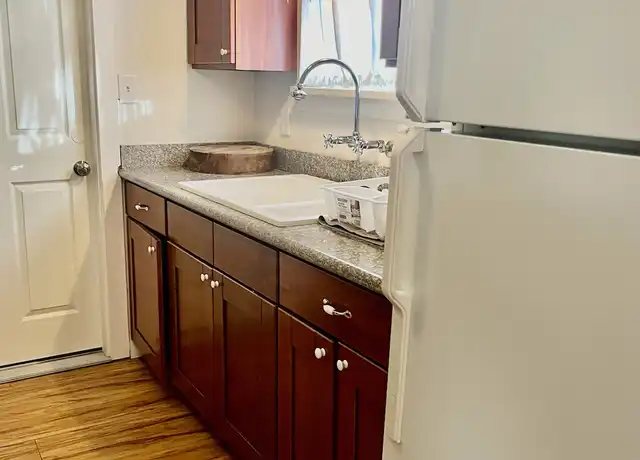 Property at 1310 Wall St, Tracy, CA, 95376, 1 bed, 1 bath, [object Object]