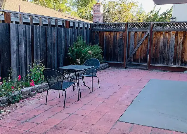 Photo of 225 Pamela Dr, Mountain View, CA 94040