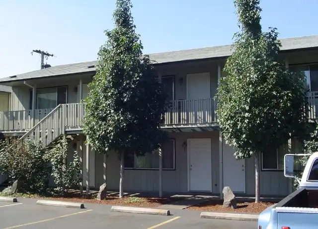 Property at 733 Mill St Unit 10, Springfield, OR, 97477, 1 bed, 1 bath, [object Object]