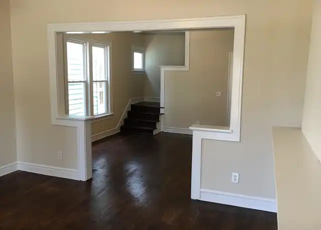 Property at 245 Clinton St, Columbus, OH, 43202, 3 beds, 1 bath, [object Object]