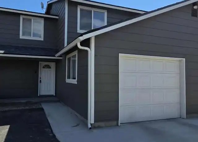 Property at 1401 Maple St Unit 3, Wenatchee, WA, 98801, 3 beds, 1.5 baths, [object Object]