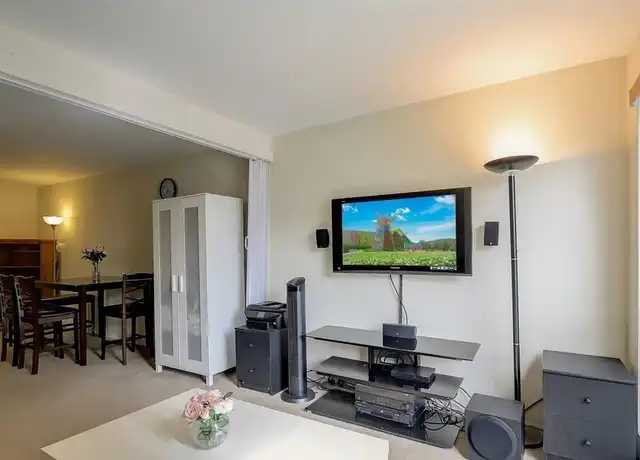 Property at 1440 Veteran Ave Unit 2J, Los Angeles, CA, 90024, 1 bed, 1 bath, [object Object]