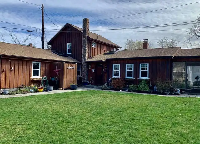 Property at 110 E Wharf Rd, Madison, CT, 06443, 4 beds, 2 baths, [object Object]