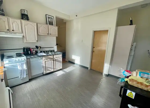 Property at 217 Chestnut Hill Ave, Brighton, MA, 02135, 0 beds, 1 bath, [object Object]