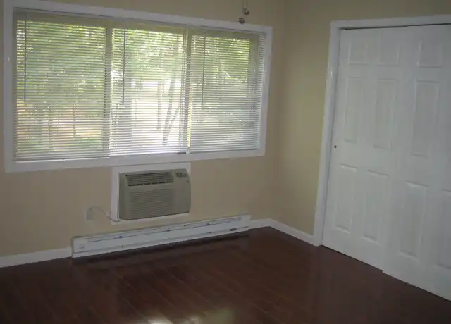 Property at 2012 S Illinois Ave, Carbondale, IL, 62903, 0 beds, 1 bath, [object Object]