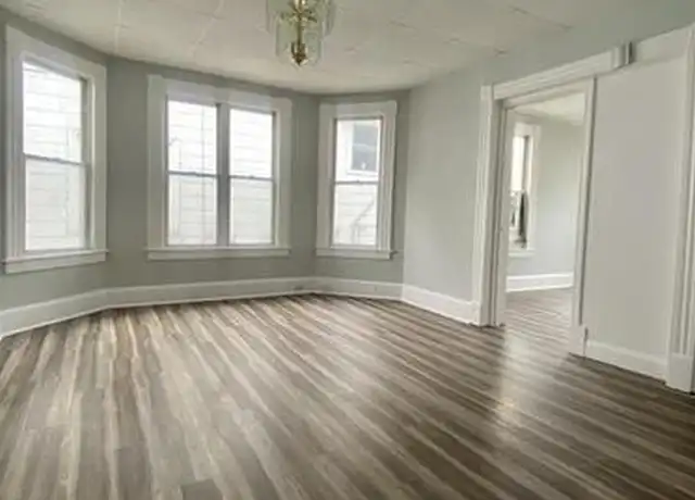 Property at 15 Ridgewood St Unit 2, Waterbury, CT, 06710, 3 beds, 1 bath, [object Object]