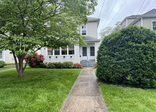 Property at 95 Ardmore Rd, West Hartford, CT, 06119, 2 beds, 1 bath, [object Object]