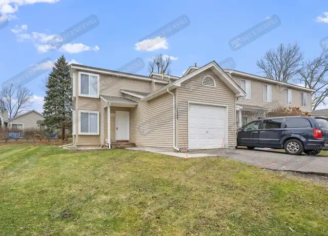 Property at 2249 S Commerce Rd, Walled Lake, MI, 48390, 3 beds, 1.5 baths, [object Object]