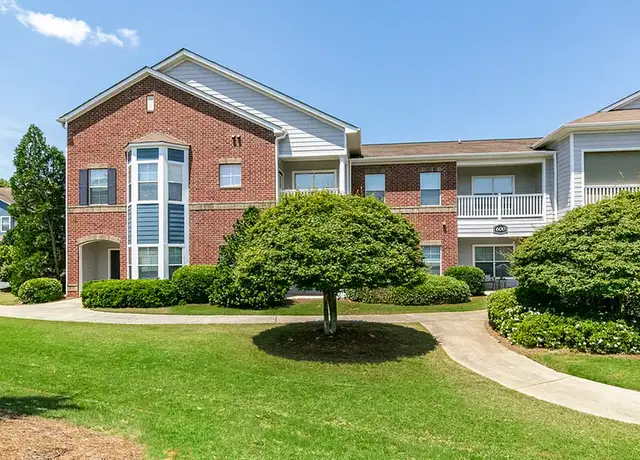 Photo of 1690 Georgia Crown Dr, McDonough, GA 30253