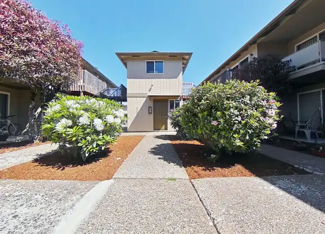 Property at 2101 NW Grant Ave #9, Corvallis, OR, 97330, 2 beds, 1 bath, [object Object]