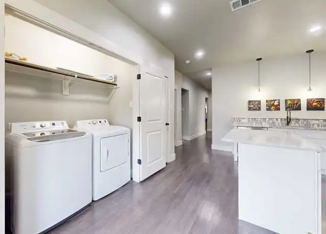 Property at 4627 Spring Garden St, Dallas, TX, 75215, 1 bed, 1 bath, [object Object]