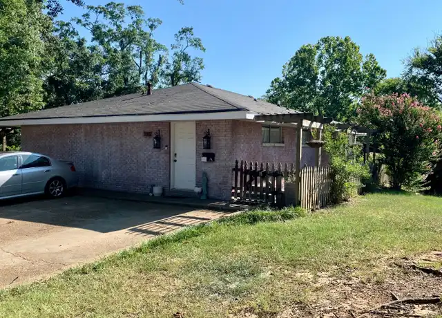 Property at 3312 Northview Dr Unit A, Jackson, MS, 39216, 2 beds, 1 bath, [object Object]