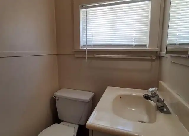 Property at 329 5th Ave N, Twin Falls, ID, 83301, 2 beds, 2 baths, [object Object]