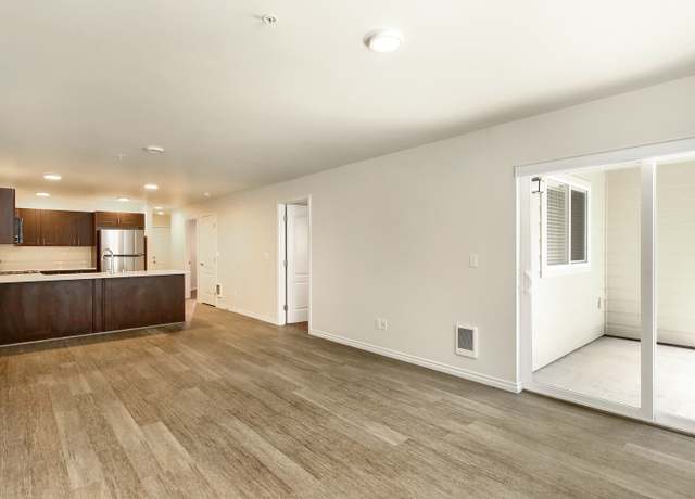 Photo of 8885 Depot Rd, Lynden, WA 98264