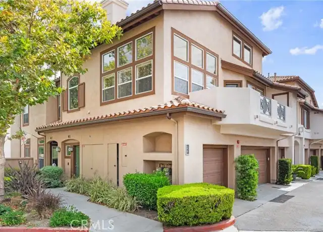 Property at 4 Paseo del Sol, Rancho Santa Margarita, CA, 92688, 2 beds, 2 baths, [object Object]
