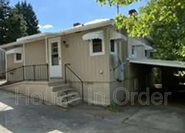 Property at 181 Lookout Rd, Asheville, NC, 28804, 1 bed, 1 bath, [object Object]