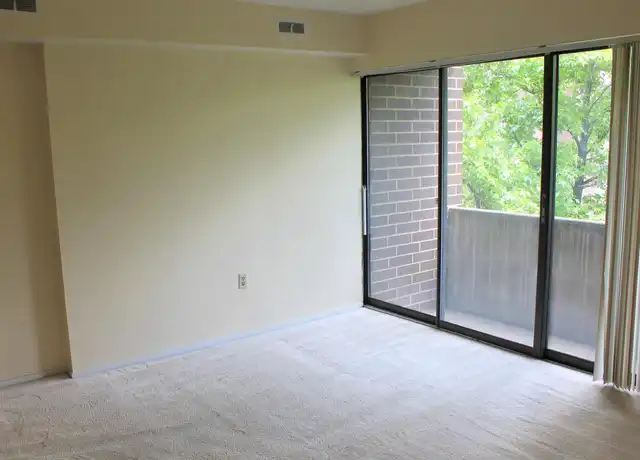Property at 229 N Craig St Unit 501, Pittsburgh, PA, 15213, 2 beds, 2 baths, [object Object]