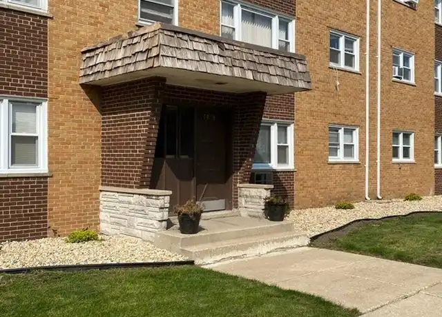 Property at 7858 Natoma Ave Unit 1B, Burbank, IL, 60459, 2 beds, 1 bath, [object Object]