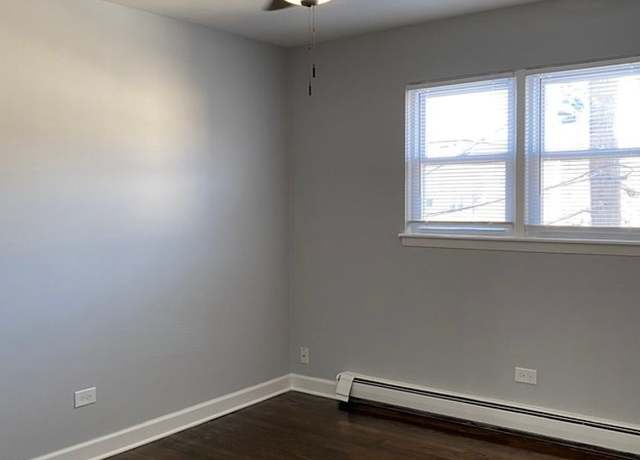 Photo of 7858 Natoma Ave Unit 1B, Burbank, IL 60459
