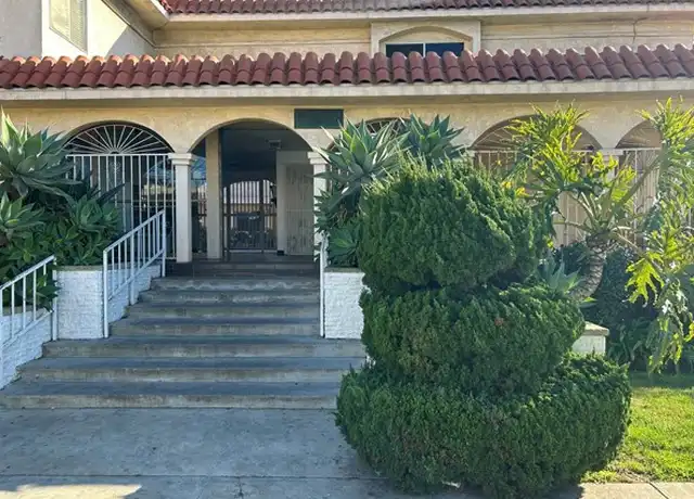 Property at 4370 W 141st St Unit 200, Hawthorne, CA, 90250, 1 bed, 1 bath, [object Object]