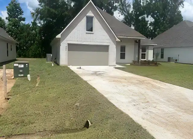 Property at 41363 Rosewood Ln, Hammond, LA, 70403, 4 beds, 2 baths, [object Object]
