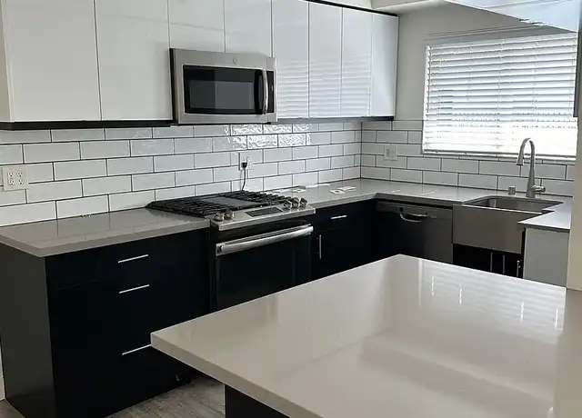 Property at Friendly Hills - 10101 Santa Gertrudes Ave, Whittier, CA, 90603, 1-2 bed, 1 bath, [object Object]