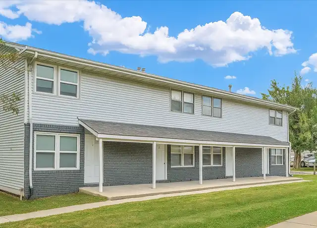 Property at 1504 Ensign Dr Unit 3, Normal, IL, 61761, 2 beds, 1.5 baths, [object Object]