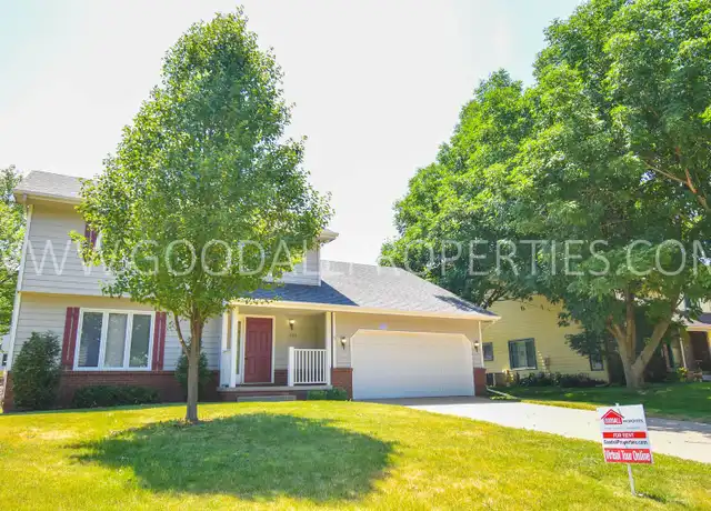 Property at 1104 Prairie View Dr, West Des Moines, IA, 50266, 3 beds, 2.5 baths, [object Object]