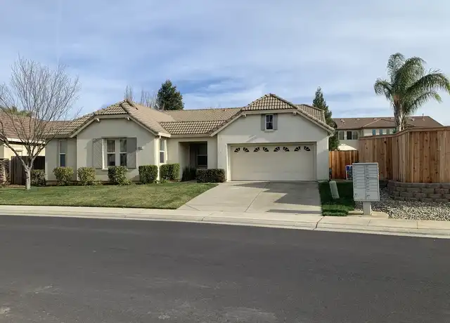 Property at 10421 Danichris Way, Elk Grove, CA, 95757, 4 beds, 2.5 baths, [object Object]