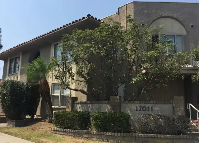 Property at 17011 Sims Ln Unit 6, Huntington Beach, CA, 92649, 2 beds, 2 baths, [object Object]