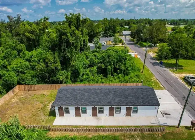 Property at 143 Claire Ave Unit 102, Panama City, FL, 32401, 0 beds, 1 bath, [object Object]