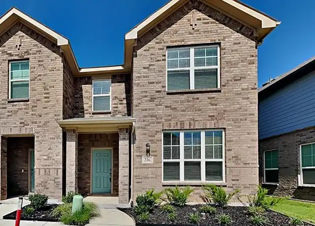 Property at 226 Territory Trl Unit B-11, Fort Worth, TX, 76120, 3 beds, 3 baths, [object Object]
