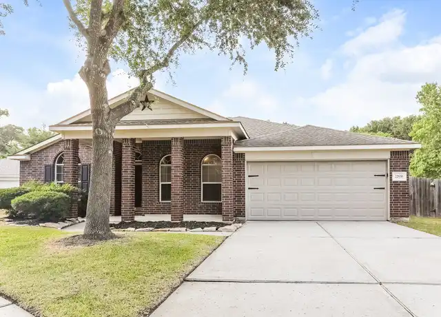 Property at 22930 Highland Estates Ct, Conroe, TX, 77385, 5 beds, 2 baths, [object Object]