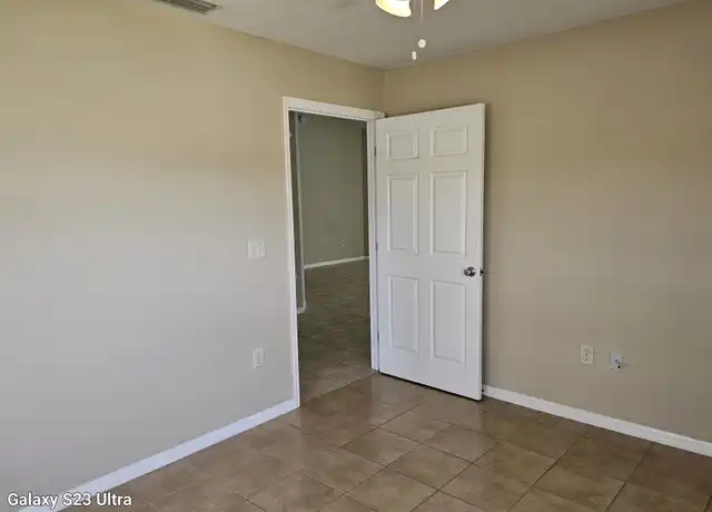 Property at 516 25th Dr E, Ellenton, FL, 34222, 4 beds, 2 baths, [object Object]