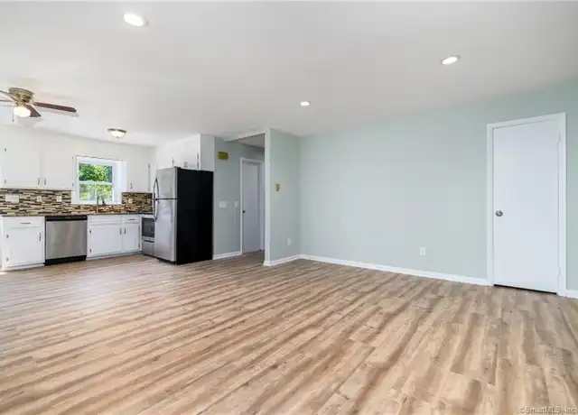 Property at 51 Elmwood Ave #2, Norwalk, CT, 06854, 2 beds, 1 bath, [object Object]