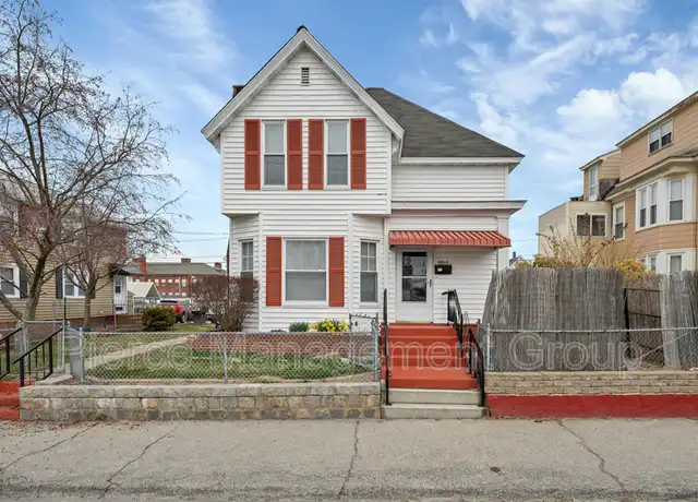Property at 636 Summer St Unit 2, Manchester, NH, 03103, 1 bed, 1 bath, [object Object]