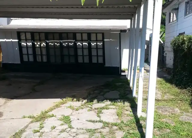 Property at 2506 Morgan St Unit B, Houston, TX, 77006, 1 bed, 1 bath, [object Object]