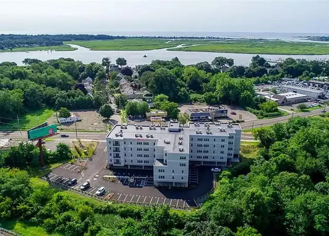 Property at Lofts at 335 - 335 Ferry Blvd, Stratford, CT, 06615, 1-2 bed, 1-2 bath, [object Object]