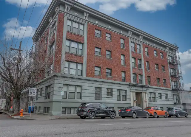 Property at 1631 NW Everett St #102, Portland, OR, 97209, 0 beds, 1 bath, [object Object]