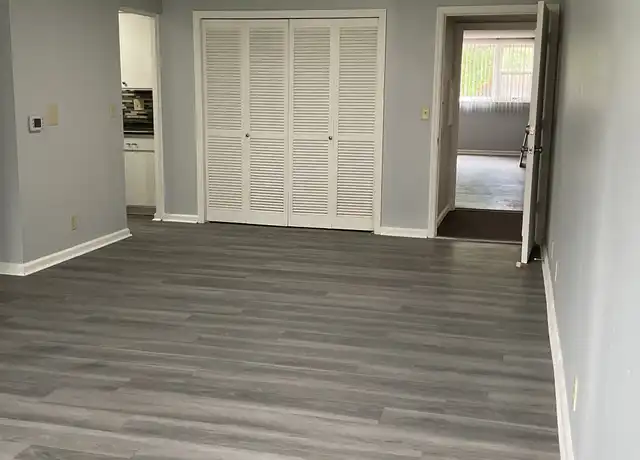 Property at 210 19th St NE Unit 12, Cedar Rapids, IA, 52402, 2 beds, 2 baths, [object Object]
