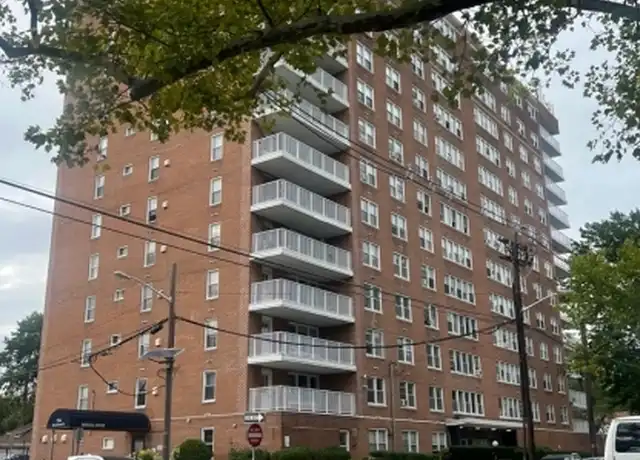 Property at 750 N Broad St Unit A, Elizabeth, NJ, 07208, 1 bed, 1 bath, [object Object]