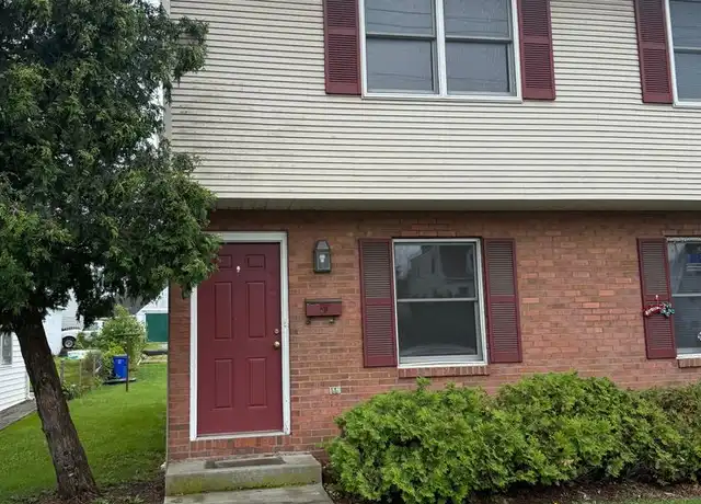 Property at 15 W Wilson Blvd Unit 15, Hagerstown, MD, 21740, 2 beds, 1.5 baths, [object Object]