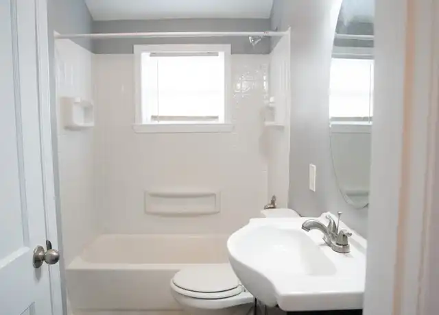 Property at 751 Arncliffe Rd, Essex, MD, 21221, 3 beds, 2 baths, [object Object]