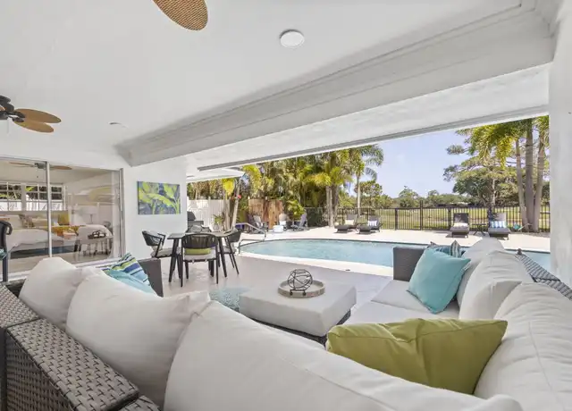 Property at 1 Bunker Pl, Jupiter, FL, 33469, 3 beds, 2 baths, [object Object]