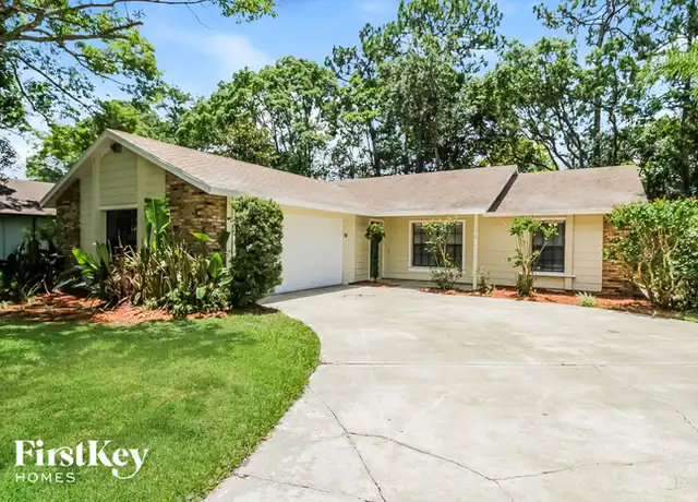 Property at 36 W Thrush St, Apopka, FL, 32712, 3 beds, 2 baths, [object Object]