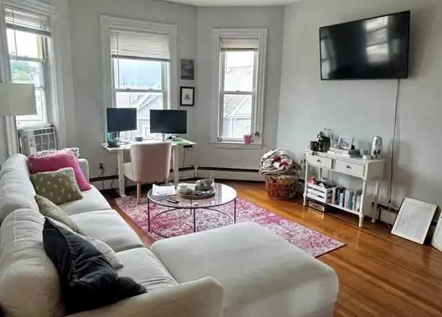 Property at 699 E 7th St Unit 3, South Boston, MA, 02127, 3 beds, 1 bath, [object Object]