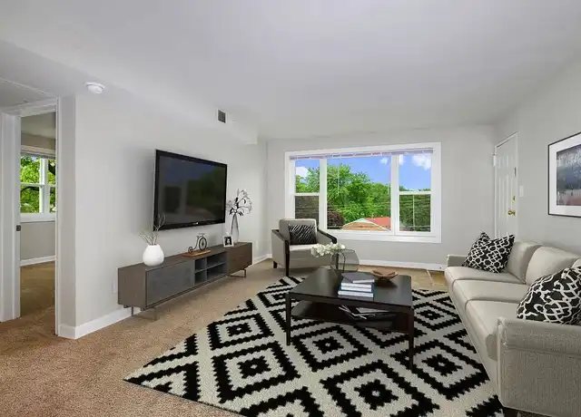Property at Haven Columbia Pike - 805 S Florida St, Arlington, VA, 22204, 2 beds, 1 bath, [object Object]